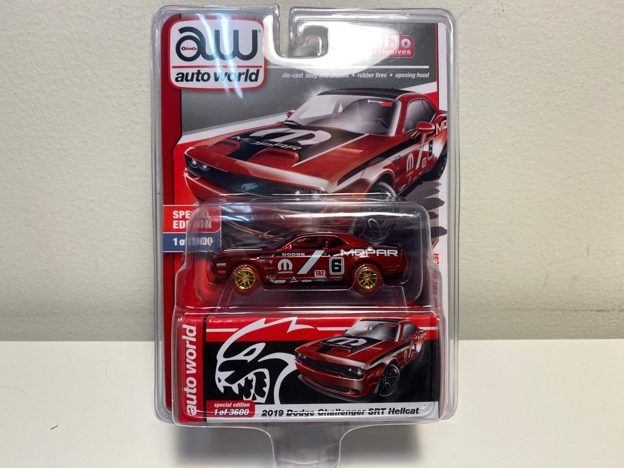 CHASE CAR 1/64 Auto World 2019 Dodge Challenger SRT Hellcat #6 Red