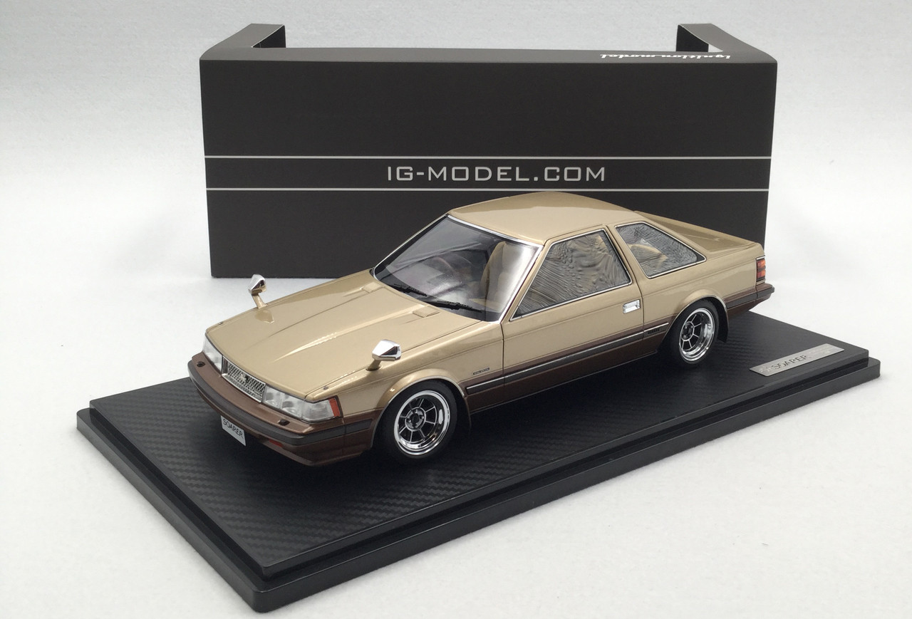 Ignition Model 1/18 Toyota 86 (ZN6) PANDEM V3 White Web限定モデル