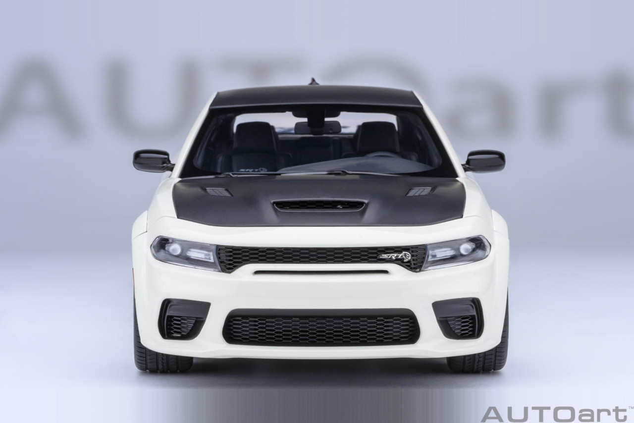1/18 AUTOart Dodge Charger SRT Hellcat Redeye Jailbreak (Knuckle White) Car Model