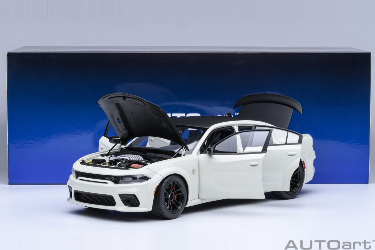 1/18 AUTOart Dodge Charger SRT Hellcat Redeye Jailbreak (Knuckle White) Car Model
