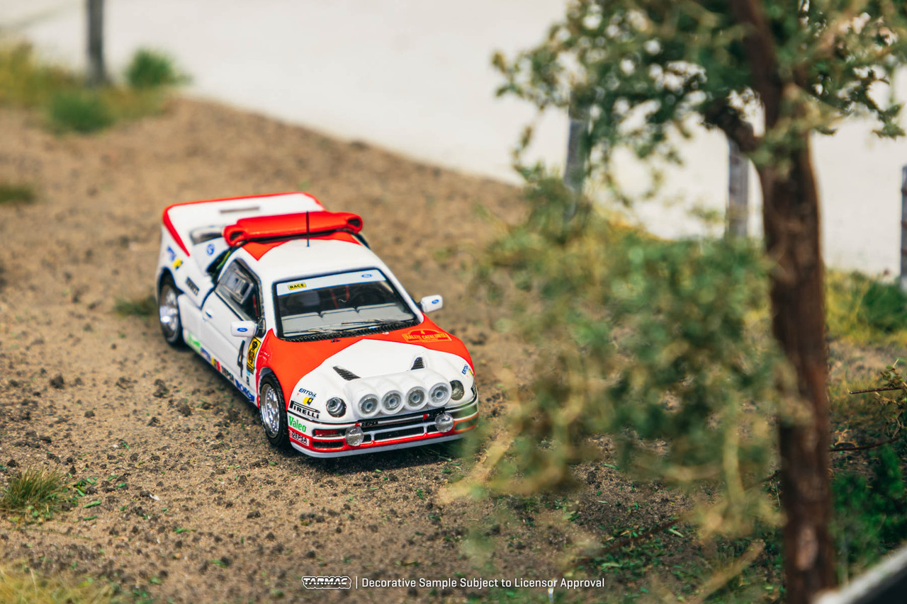 1/64 Tarmac Works 1986 Ford RS200 Rallye Catalunya Antonio Zanini