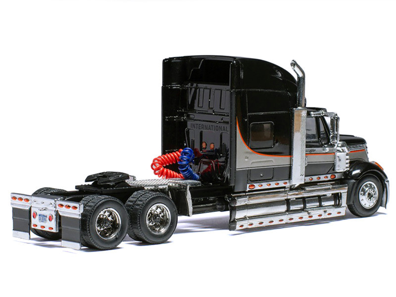 1/64 Ixo 2010 International Lonestar (Black) Diecast Car Model