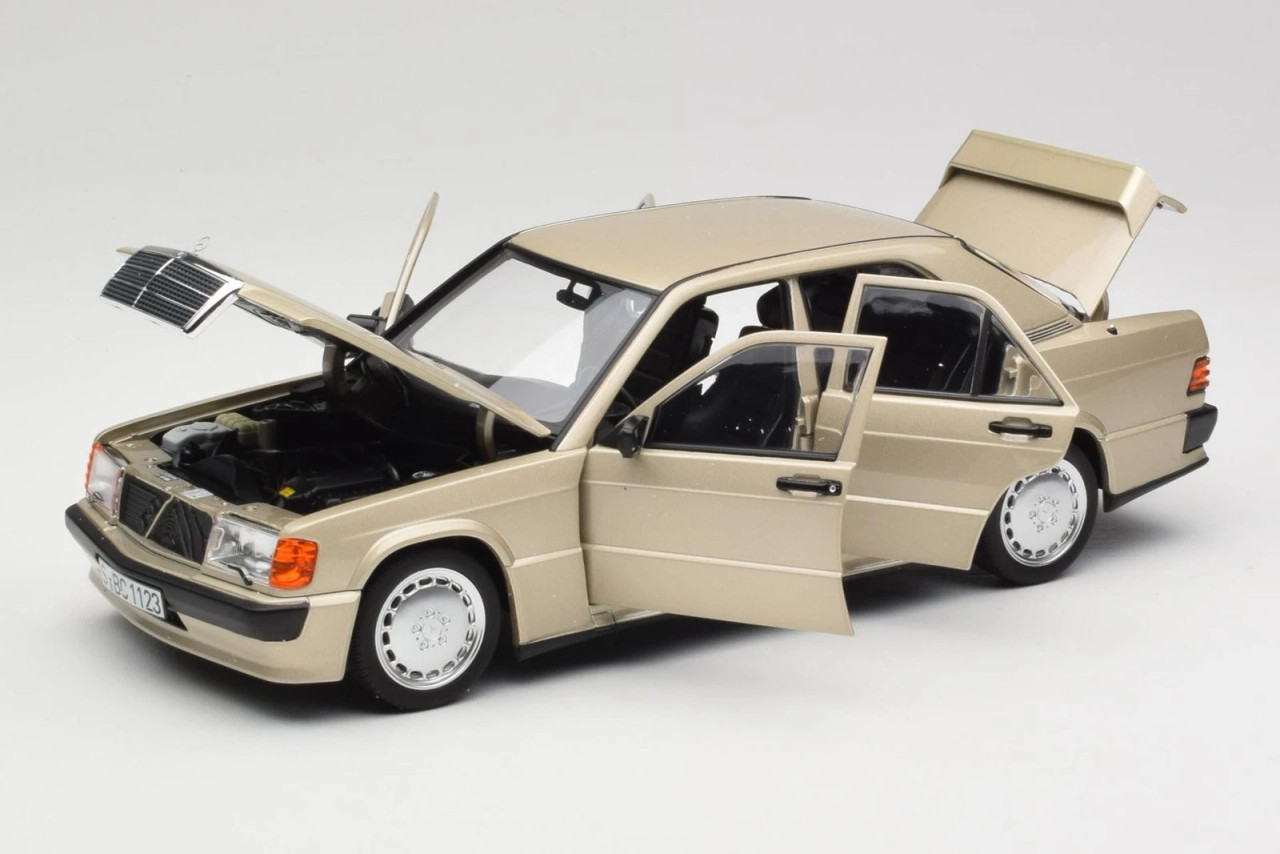 1/18 Norev 1984 Mercedes-Benz 190E 2.3 16V (Smoke Silver Metallic