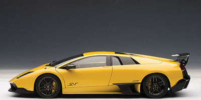1/18 AUTOart Lamborghini Murcielago LP670-4 SV (Yellow) Diecast