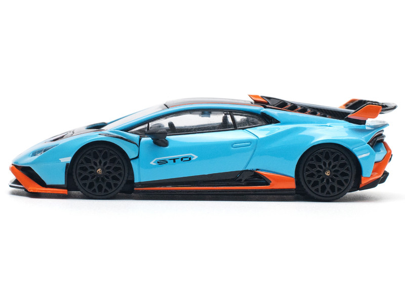 専用② Lamborghini Huracan STO Blue with Black Top and Orange Accents 1