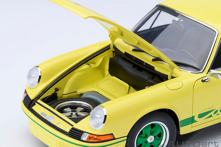 1/18 AUTOart Porsche 911 Carrera 2.7 RS (Light Yellow with Green