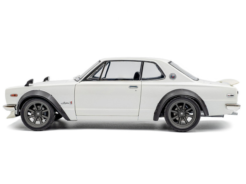 1/18 Solido 1970 Nissan Skyline C10 Hakosuka Solido Works (Pearl White) Diecast Car Model