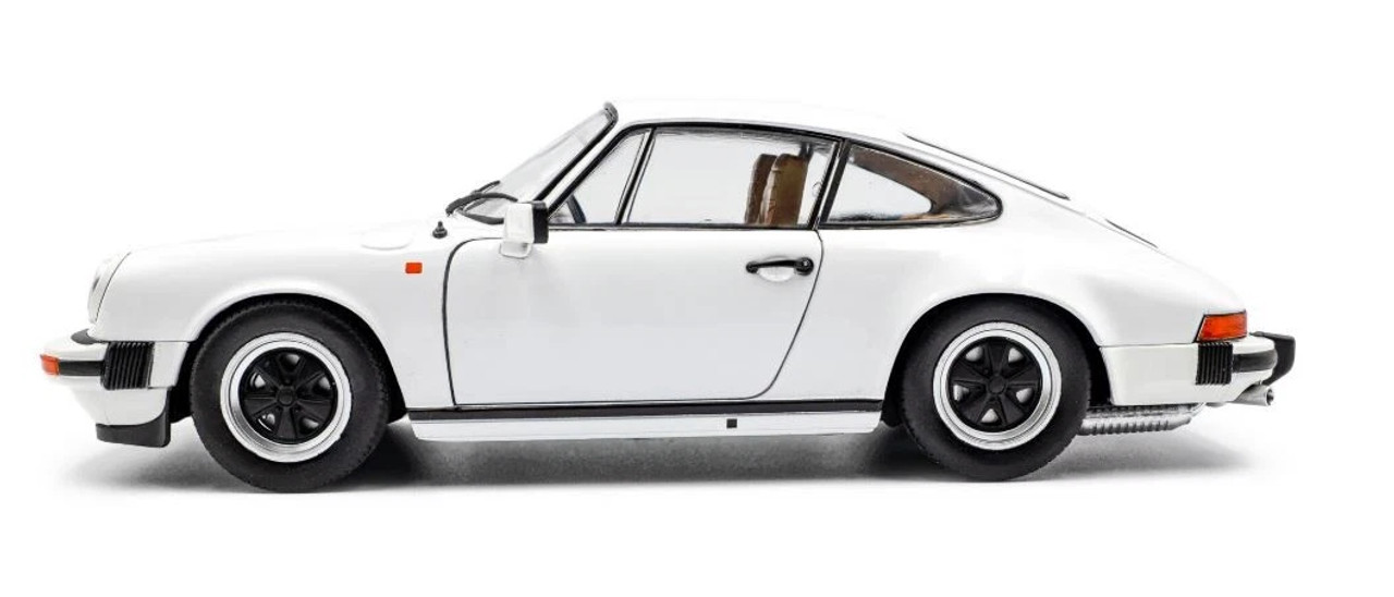 1/18 Solido 1974 Porsche 911 930 3.0 SC (White) Diecast Car Model