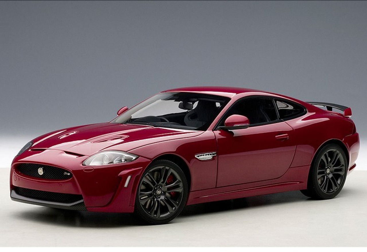 1/18 AUTOart Jaguar XKR XKR-S (Italian Racing Red) Car Model