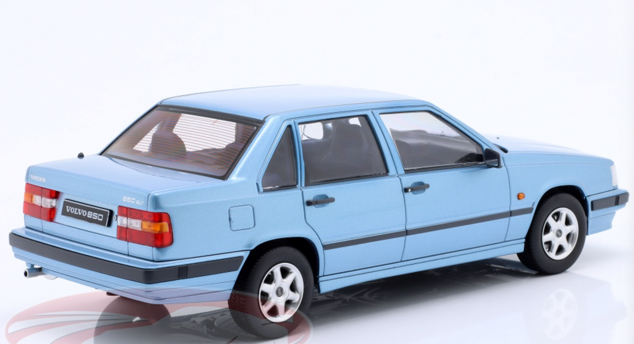 1/18 Triple9 1993 Volvo 850 (Fjord Blue Metallic) Diecast Car Model