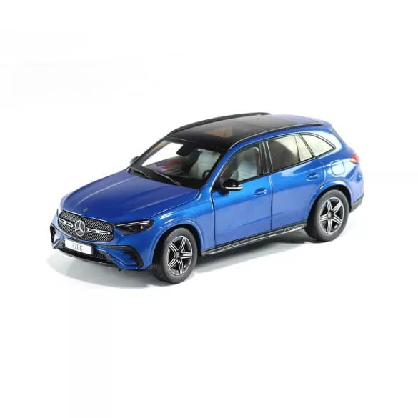 1/18 Dealer Edition 2022 Mercedes-Benz GLC X254 AMG Line (Spectral