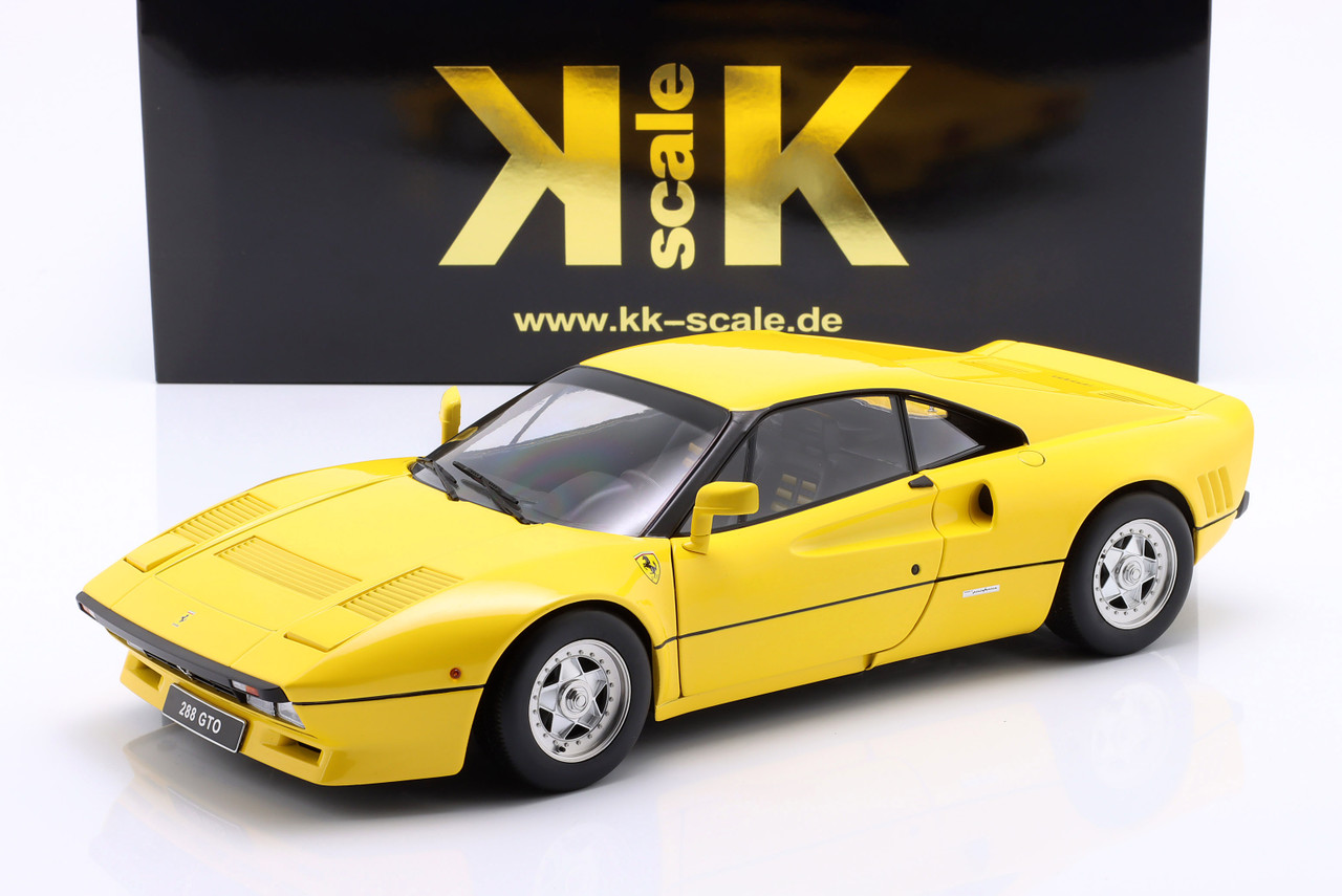 ディズニー　CLASSICS collection 1/64 Poprace Nissan Pandem 280 ZX (Red) Diecast Car Model