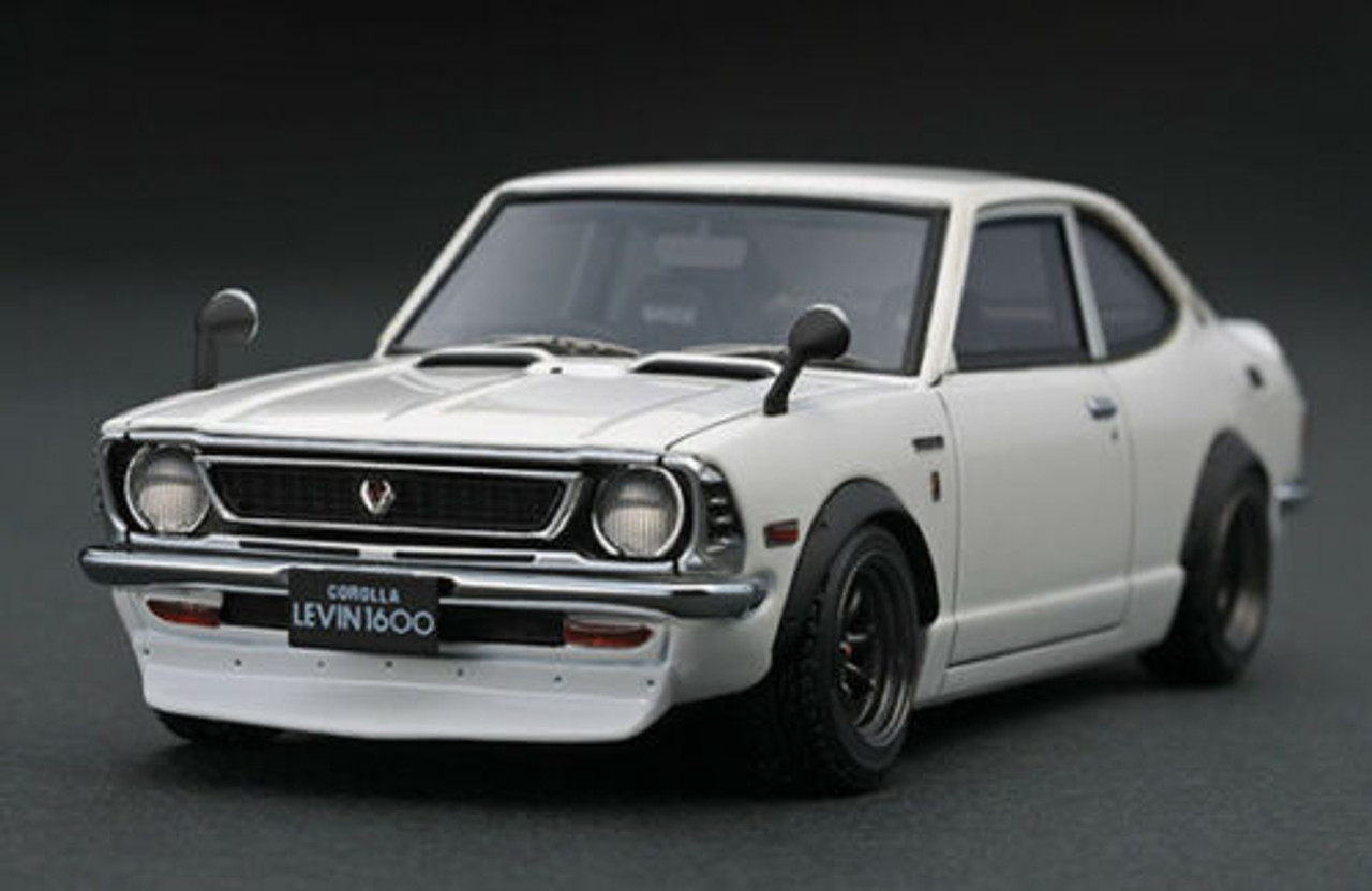 1/43 IG Ignition Model Toyota Corolla Levin (TE27) (White) Car Model