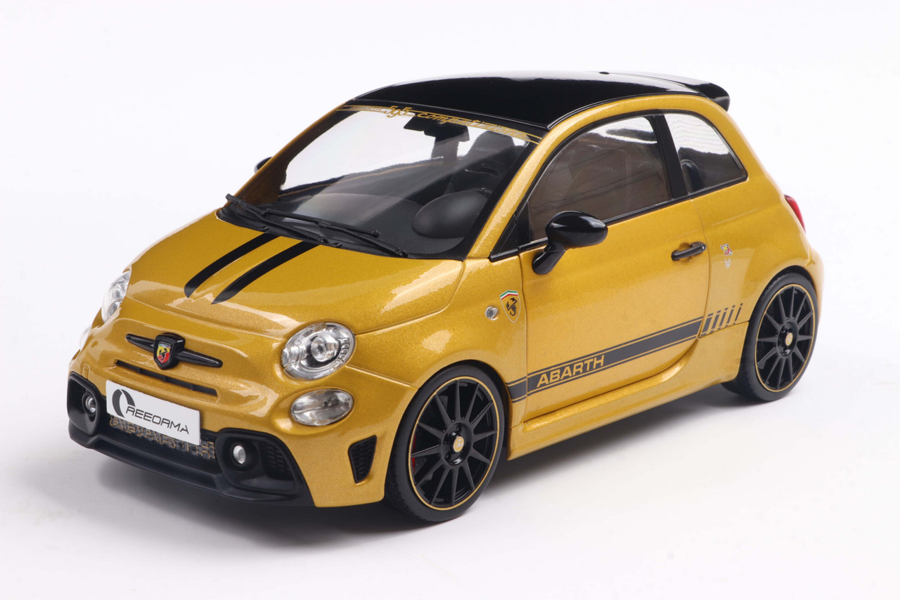 1/18 Solido 2024 Fiat F595 Abarth Solido Works (Yellow) Diecast