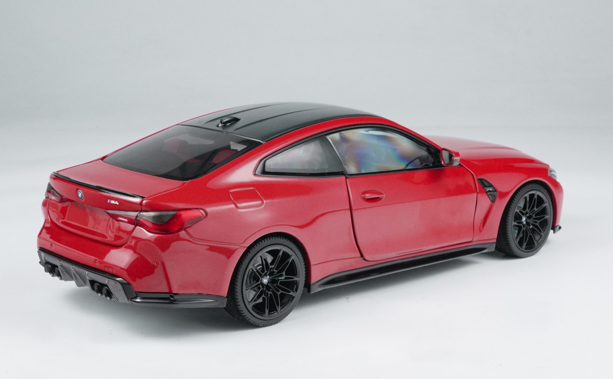 1/18 Minichamps 2024 BMW M4 G82 (Red Metallic) Diecast Car Model