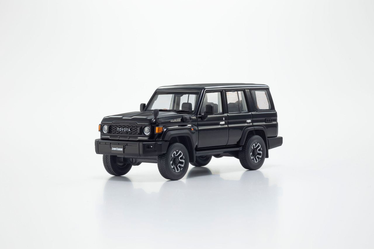 1/43 Kyosho Toyota Land Cruiser 70 (Attitude Black Mica) Car Model
