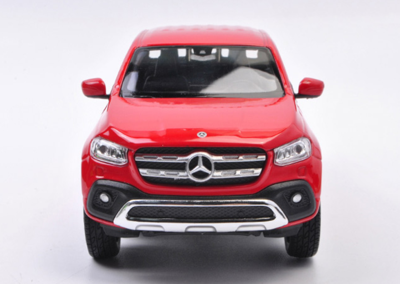 1/24 Mercedes-Benz Mercedes X-Class X-Klasse Truck (Red) Diecast Car Model