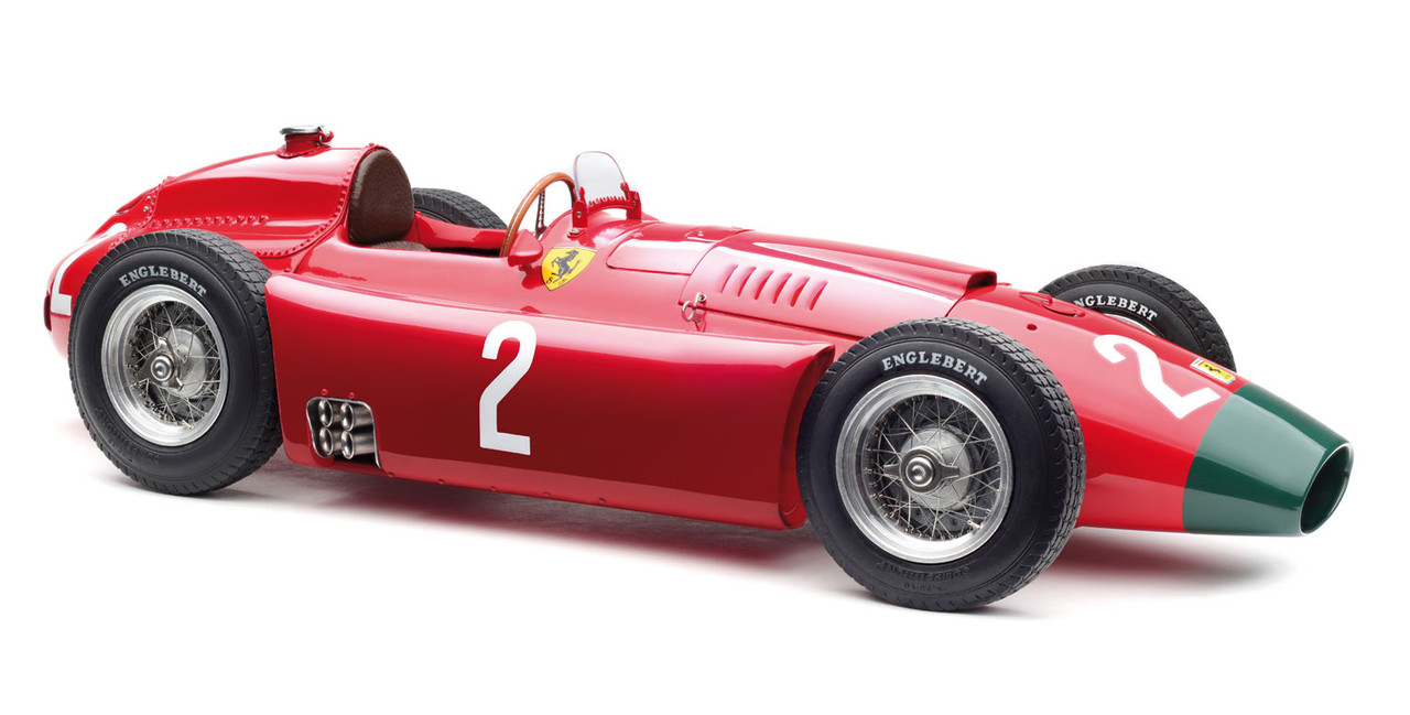Figurine Nino Farina échelle 1:18 Pour CMC Ferrari 500 F2 D50 – Bleu, Pologne, 2020