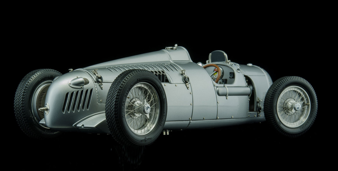 CMC 1/18 Auto Union Typ C 1936-1937 訳あり 1/18 CMC 1936-1937 Auto Union Type C (Silver) Diecast Car Model