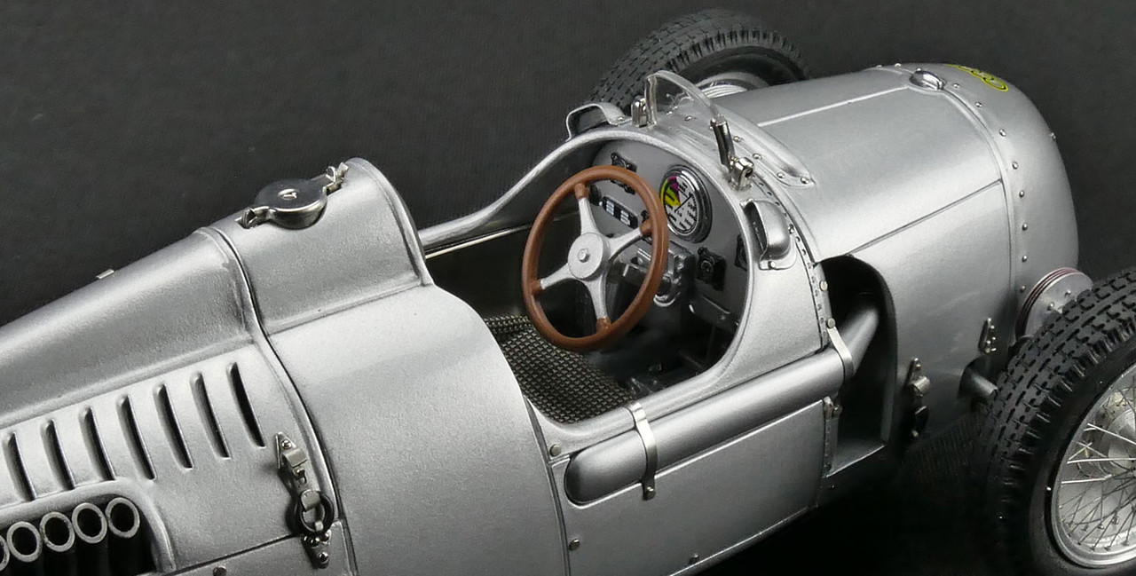 1/18 CMC 1936-1937 Auto Union Type C (Silver) Diecast Car Model
