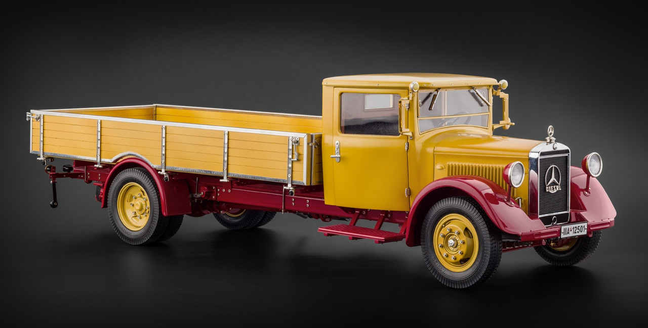 CMC 1/18 メルセデス-ベンツ LO 2750 プラットフォーム 1/18 CMC 1933-1936 Mercedes-Benz LO 2750 Platform Truck (Yellow