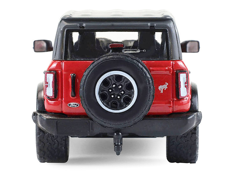 2024 Ford Bronco Badlands 4-Door Hot Pepper Red with Gray Top