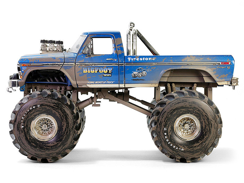 1974 Ford F-250 Monster Truck with 66-Inch Tires Blue 
