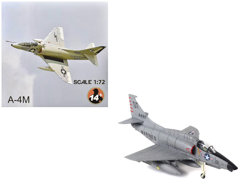 フュージョン Douglas A-4D Skyhawk Aircraft 
