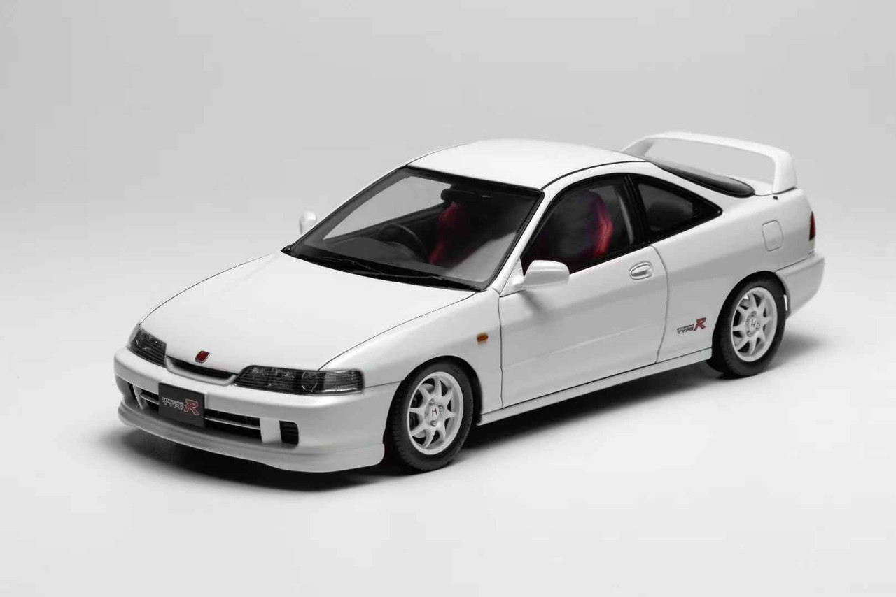 MOTORHELIX 1/18 ホンダインテグラtypeR 1/18 Motorhelix Honda Integra Type R (DC2) Pre-Facelift (White