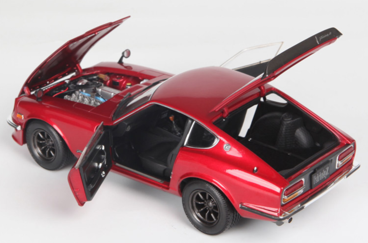 Kyosho Nissan Fairlady Z Red Diecast Car Model