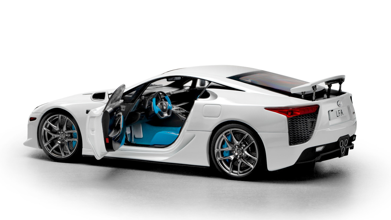 1/18 Well Lexus LFA (White with Blue Interior) Diecast Car Model