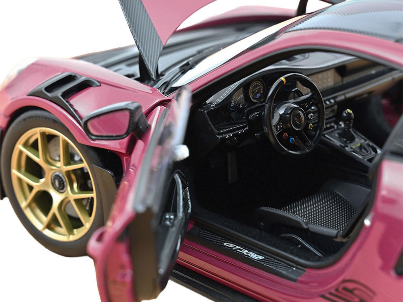 1/18 Norev 2022 Porsche 911 992 GT3 RS with Weissach Package (Ruby