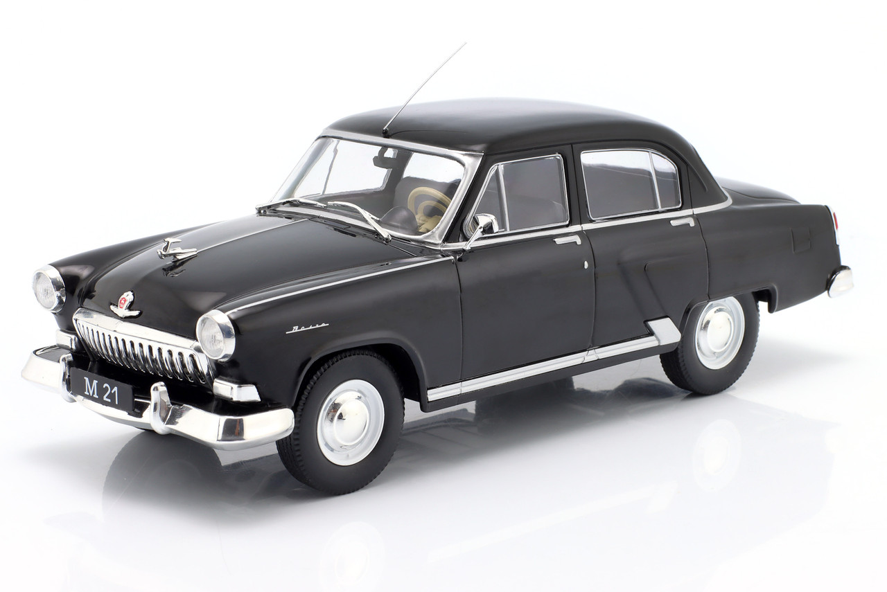 三菱 ONE P 6本セット 1/24 Whitebox 1960 GAZ M-21 Wolga (Black) Diecast Car Model
