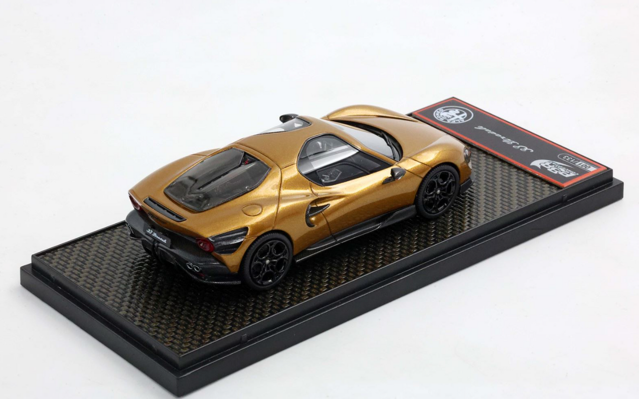 1/43 BBR Alfa Romeo 33 Stradale (Ochre Bronze Gold) Car Model