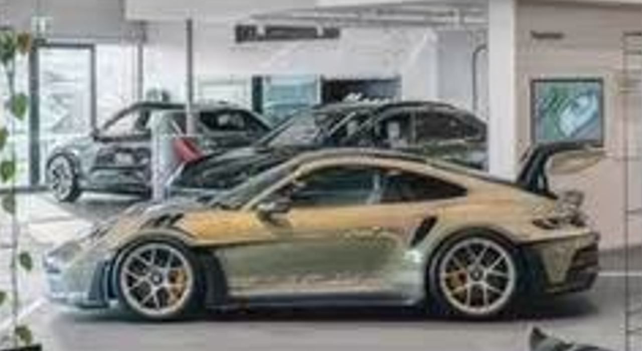 1/18 HH Model Porsche 911 (992.1) GT3 RS (Champagne Gold) Car Model Limited 30 Pieces