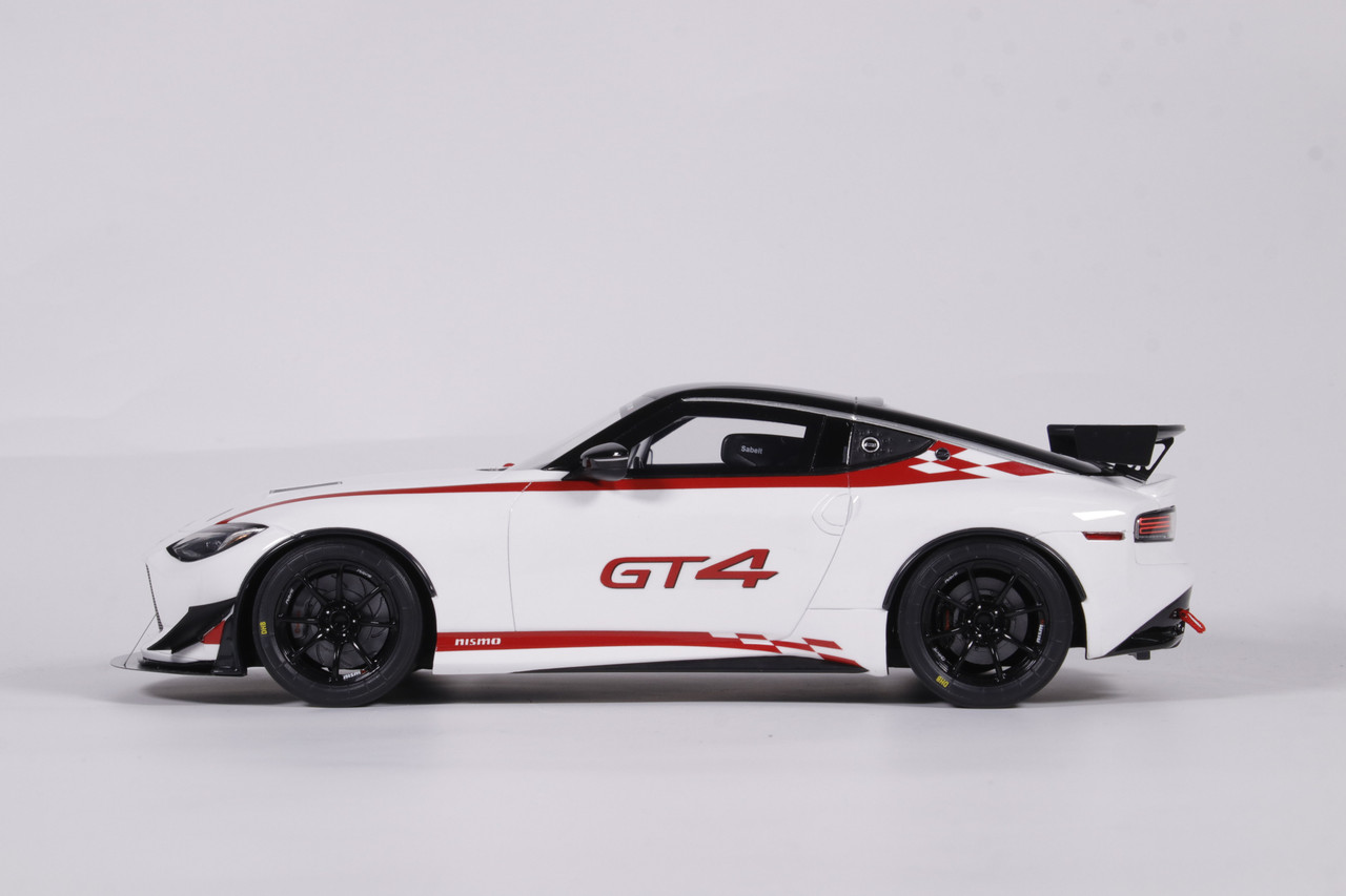 【17日までに着、専用、赤×白を４つ】 1/18 OTTO 2022 Nissan Z GT4 (White) Car Model - LIVECARMODEL.com