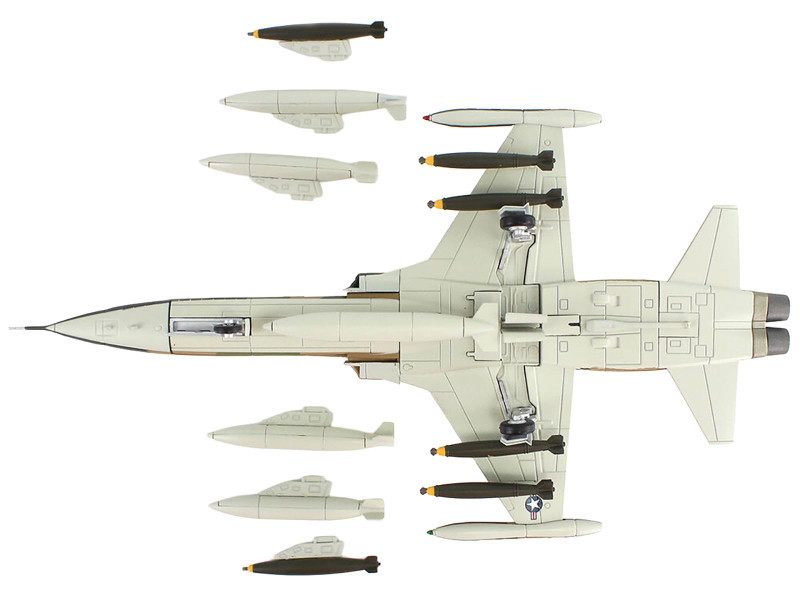 クラシック　12 Northrop F-5C Skoshi Tiger Aircraft 