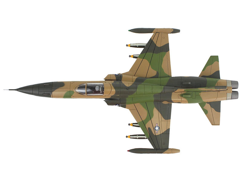 クラシック　12 Northrop F-5C Skoshi Tiger Aircraft 