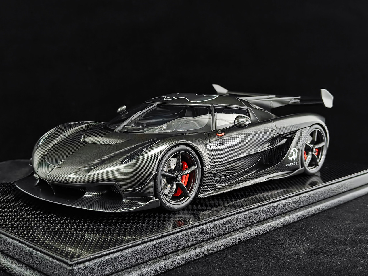 新品 FrontiArt ケーニグセグ jesko ブラックカーボン ミニカー 1/18 Frontiart Koenigsegg Jesko 7286 Carbon Black Car Model