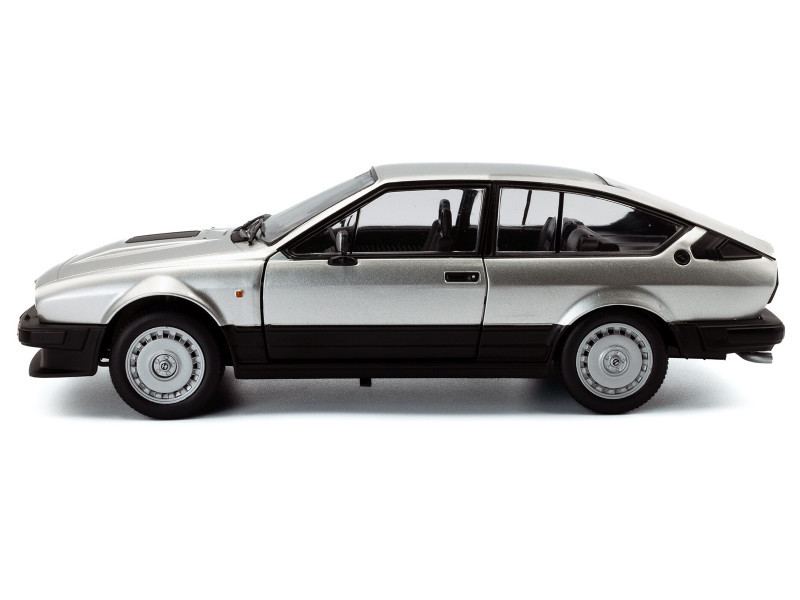 1/18 Solido 1984 Alfa Romeo GTV6 (Silver) Diecast Car Model