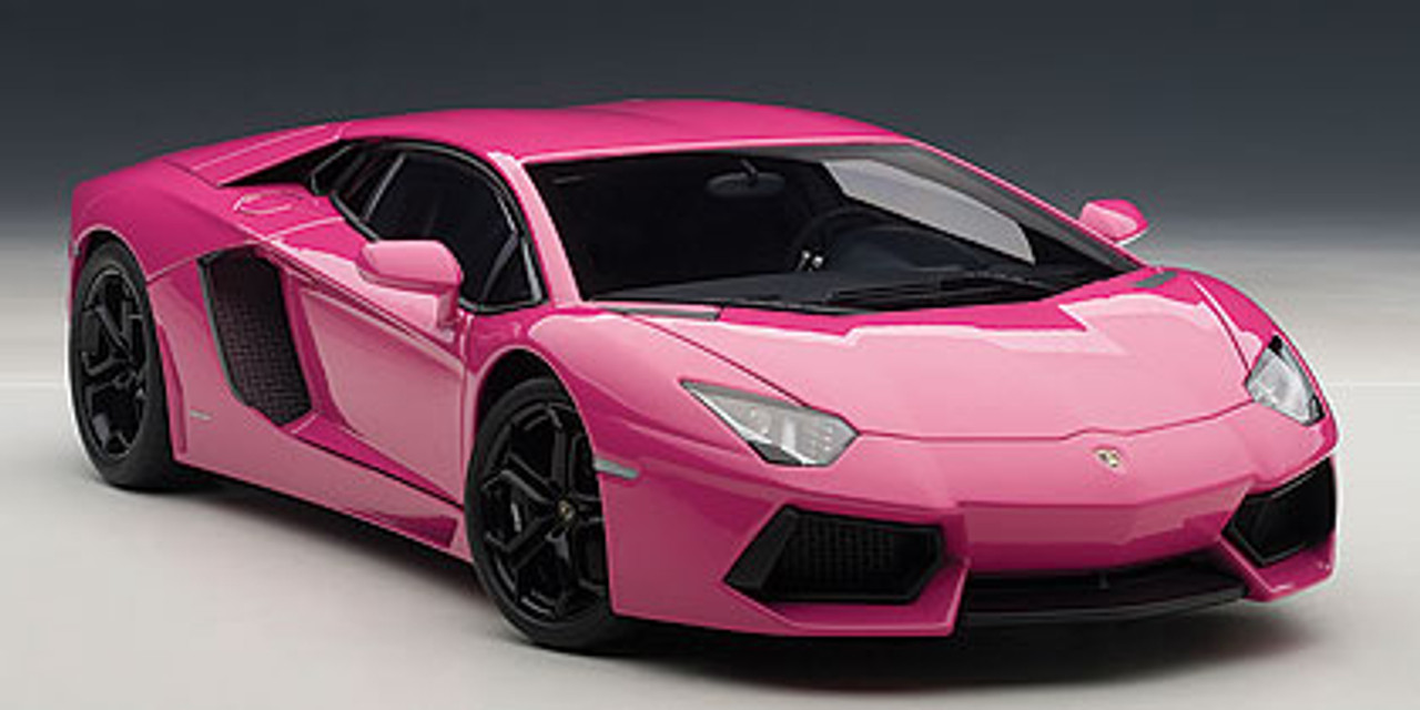 1/18 AUTOart Lamborghini Aventador LP700-4  LP700-4 (Pink) Car Model