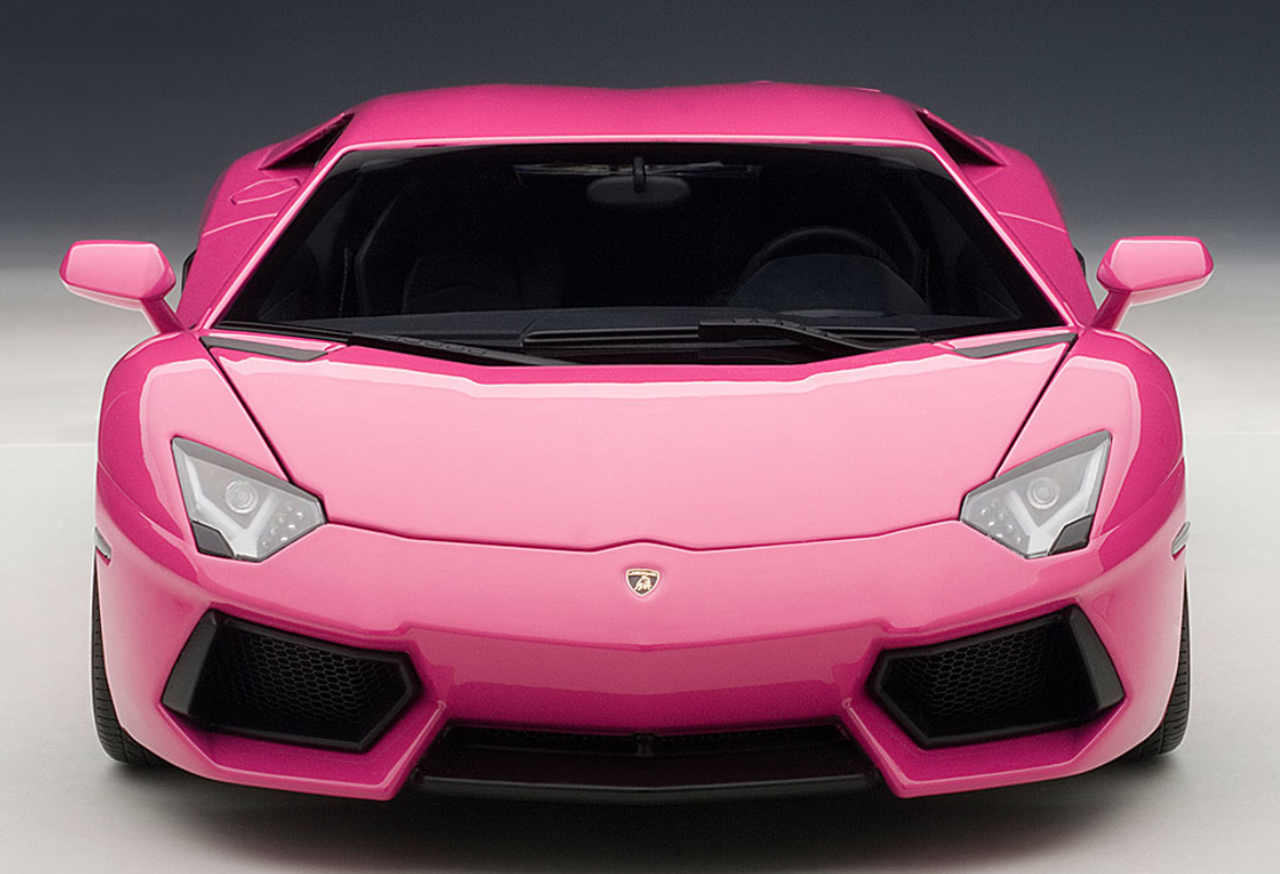 1/18 AUTOart Lamborghini Aventador LP700-4  LP700-4 (Pink) Car Model