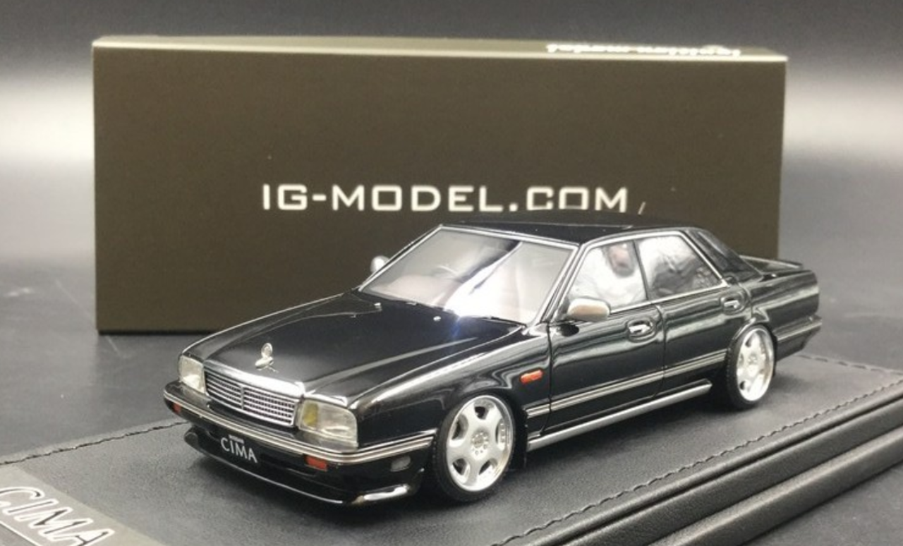 1/43 IG Ignition Model Nissan Gloria Cima (Y31) (Black) Car Model IG1090