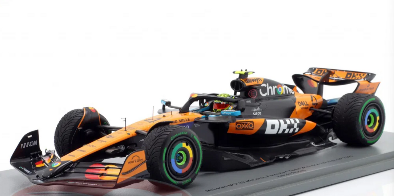 1/18 Spark McLaren No.4 McLaren Formula 1 Team Winner Australian GP 2025  Lando Norris Car Model