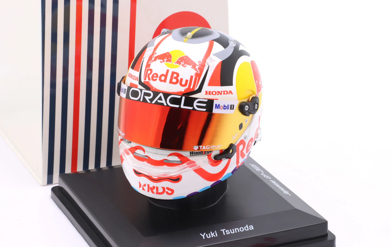 1/5 Spark Oracle Red Bull Racing - Yuki Tsunoda - Japanese GP 2025 Helmet Model