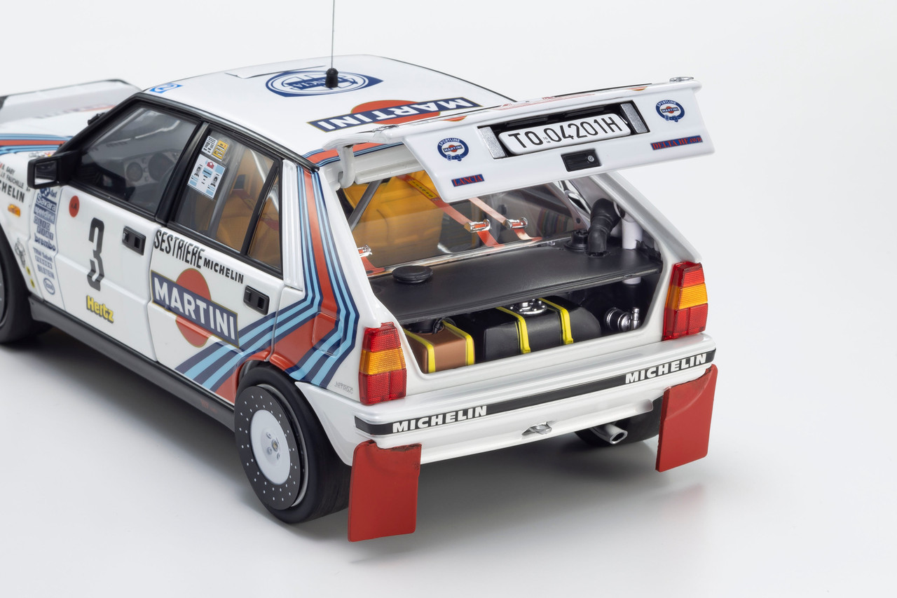 1/18 Kyosho Lancia Delta HF 4WD 1988 Rallye Monte Carlo LANCIA