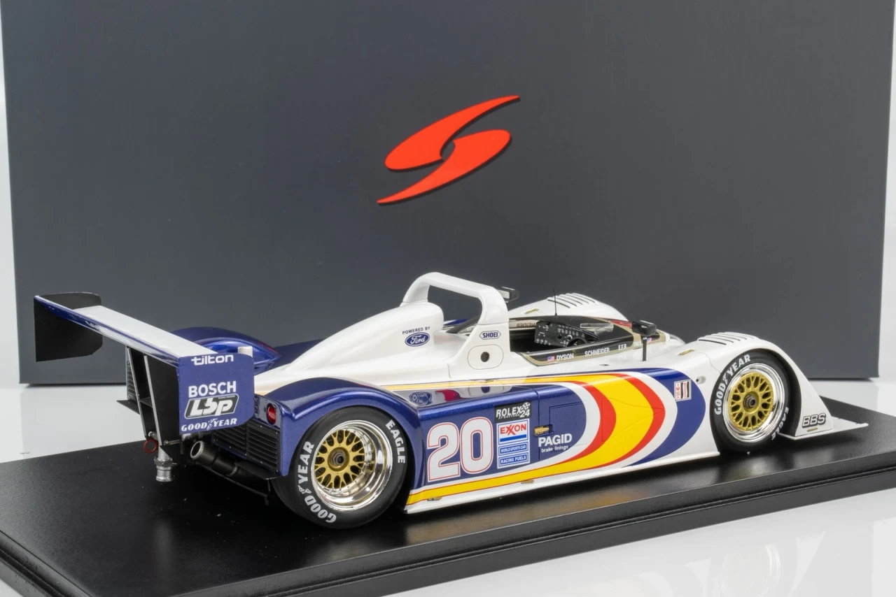 1/18 Spark Riley & Scott - Ford MK III No.20 Winner 24H Daytona 1997  E. Forbes-Robinson - J. Schneider - R. Dyson - J. Paul Jr. - B. Leitzinger - A. Wallace - J. Weaver Car Model
