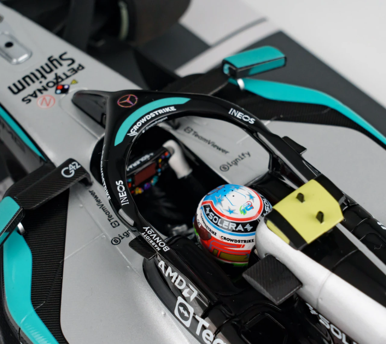 1/18 Minichamps 2025 Formula 1 Mercedes-AMG Petronas F1 Team W16 E Performance 3rd Place Canada GP Andrea Kimi Antonelli Car Model