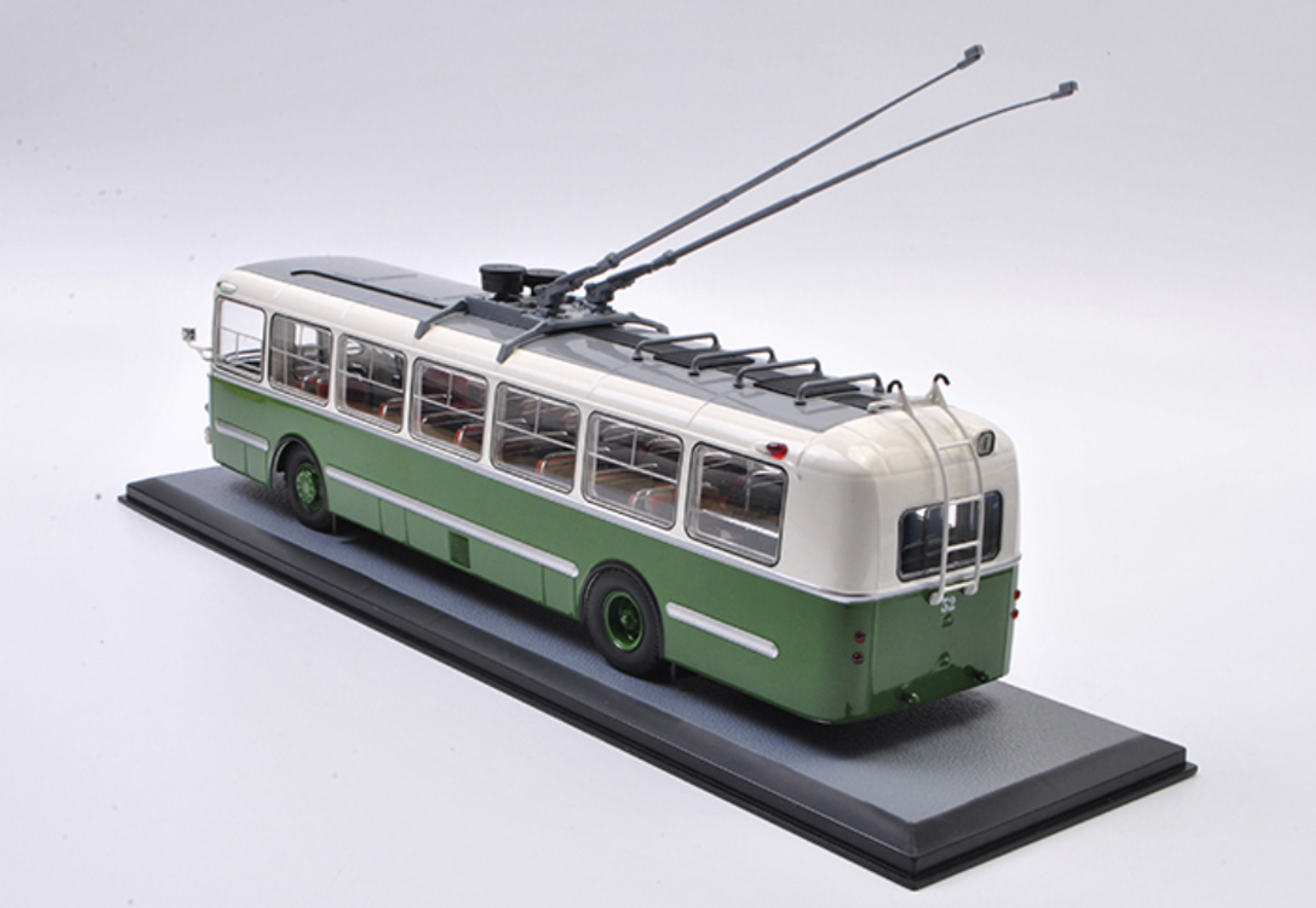 LAZ-695R white-green Retro USSR City Bus 1:43 diecast scale model Soviet Bus 