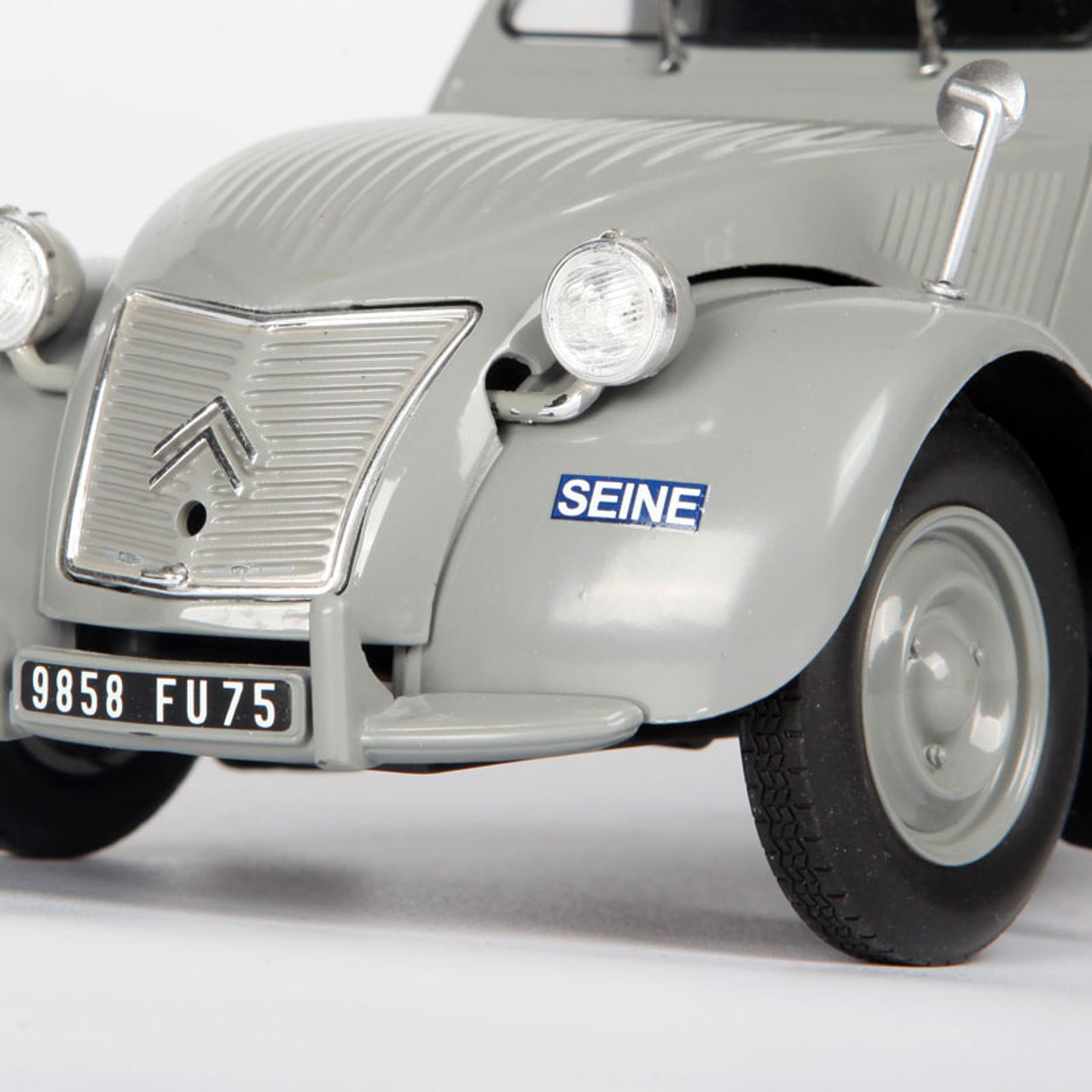 1/18 Norev 1957 Citroen 2CV Fourgonnette (Grey) Diecast Car